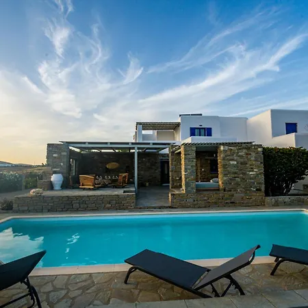 Ohana Paros Villa Chrisi Akti (Paros)
